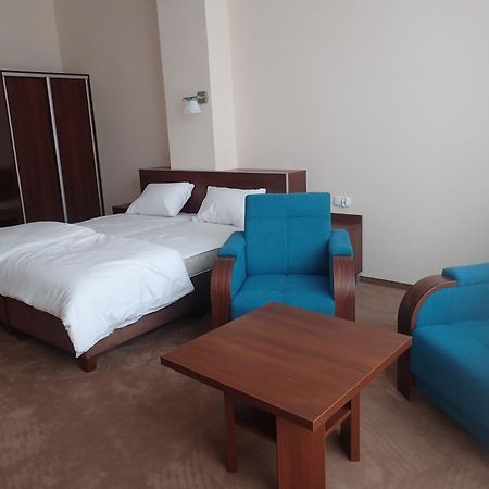 Gosciniec Pan Tadeusz II Otel Giżycko Dış mekan fotoğraf