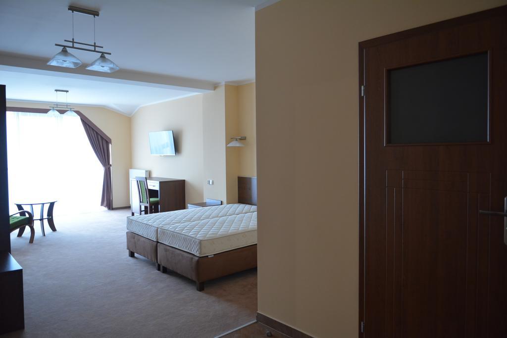 Gosciniec Pan Tadeusz II Otel Giżycko Oda fotoğraf