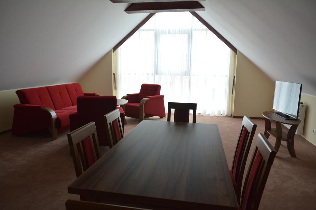 Gosciniec Pan Tadeusz II Otel Giżycko Oda fotoğraf