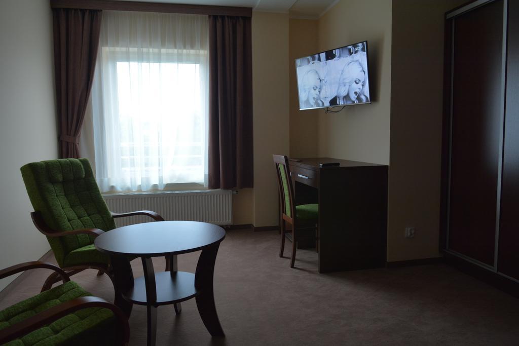 Gosciniec Pan Tadeusz II Otel Giżycko Oda fotoğraf