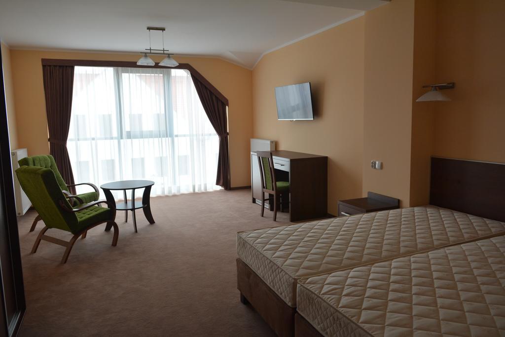Gosciniec Pan Tadeusz II Otel Giżycko Oda fotoğraf