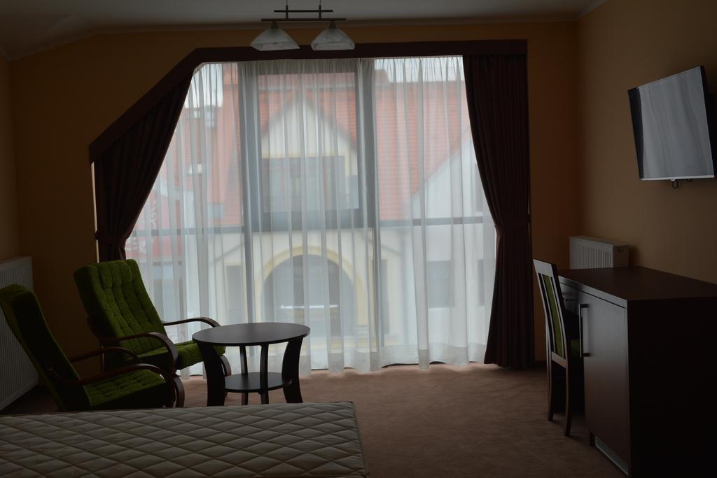 Gosciniec Pan Tadeusz II Otel Giżycko Oda fotoğraf