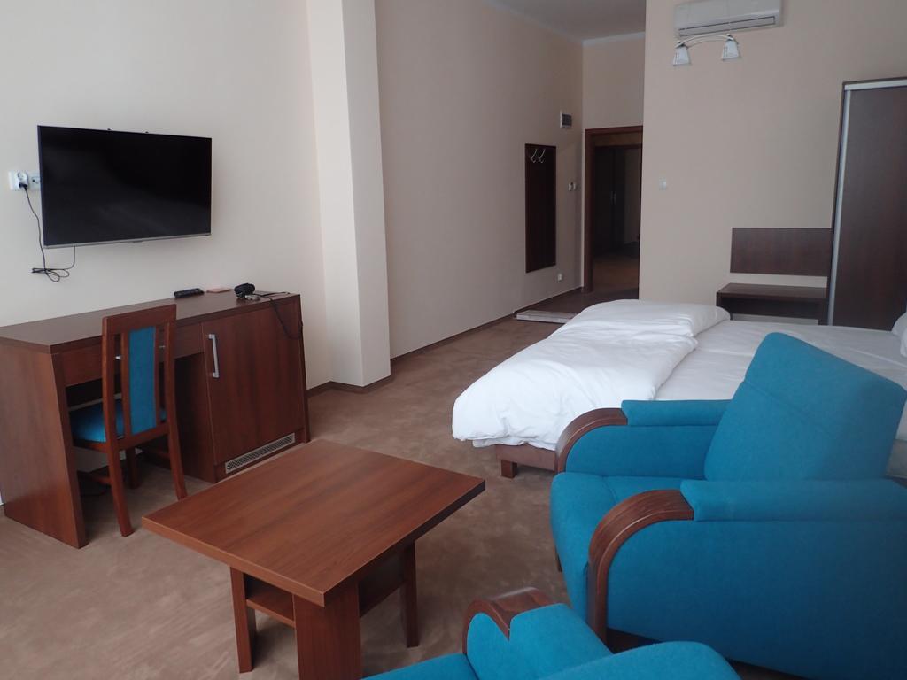 Gosciniec Pan Tadeusz II Otel Giżycko Dış mekan fotoğraf