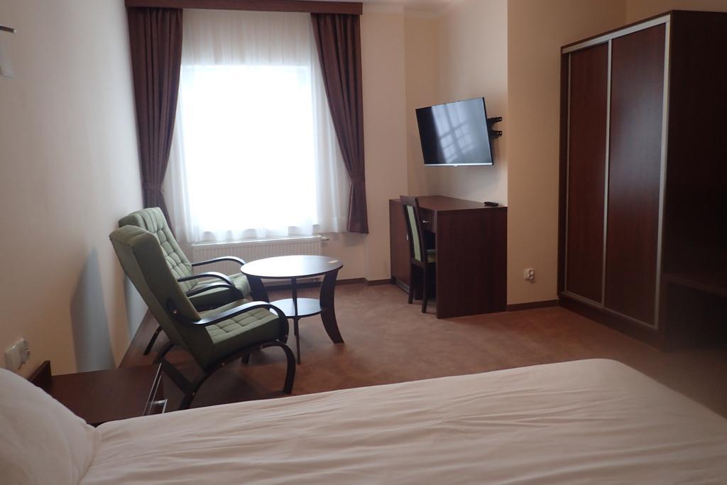 Gosciniec Pan Tadeusz II Otel Giżycko Dış mekan fotoğraf